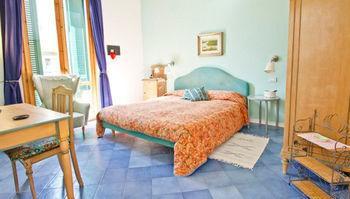Casa Fornaciari Panzió Viareggio Kültér fotó